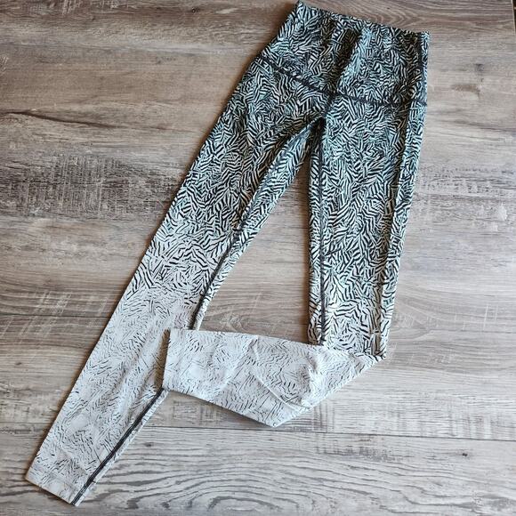 lululemon athletica Pants - (4) Lululemon WU High-Rise leggings!